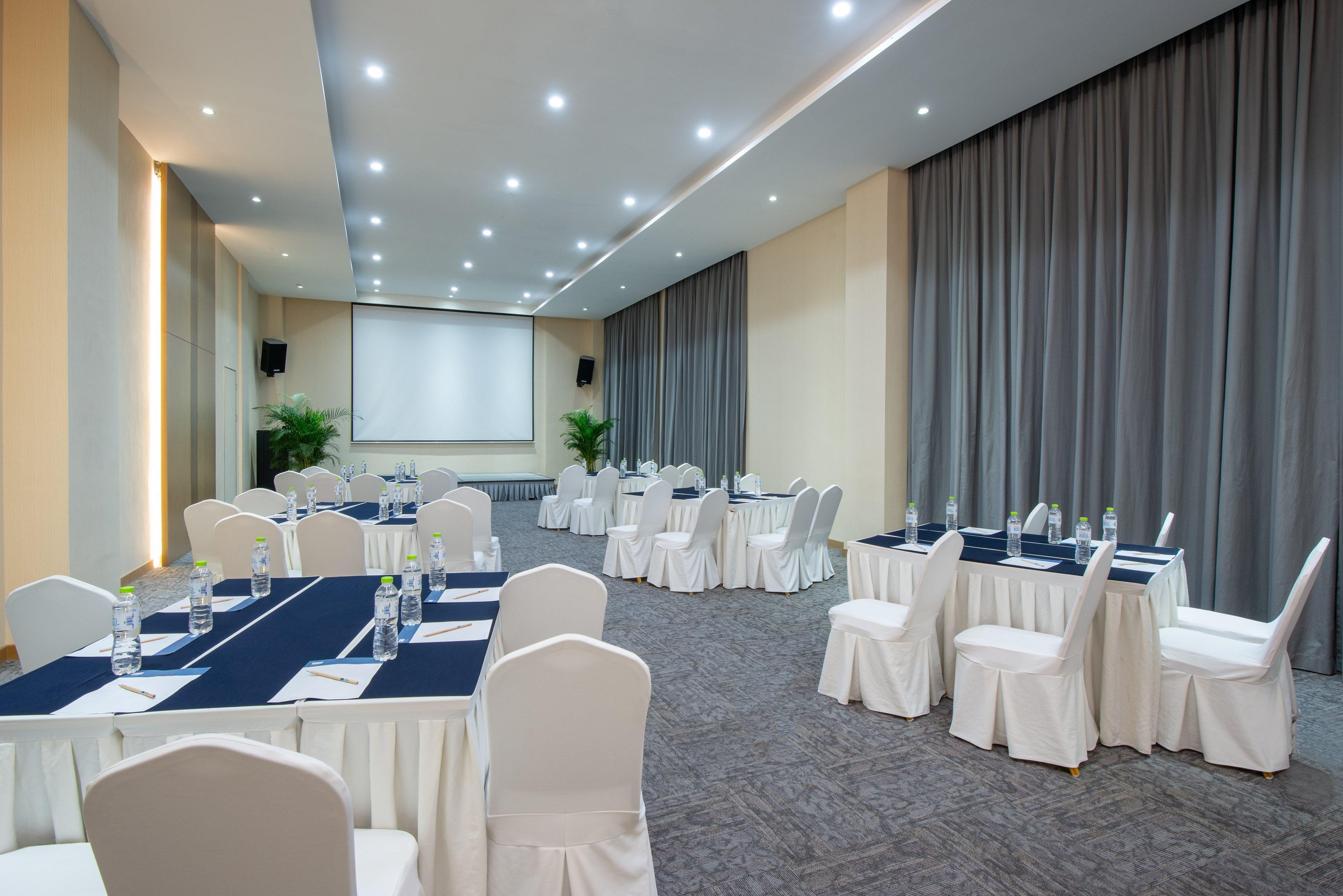 Holiday Inn Express Chengdu Huanhuaxi By Ihg-Near Jinsha Site Musem,Near Wuhou Temple Museum,Welcome Drinks,Free Gym,Free Self-Service Laundry Esterno foto