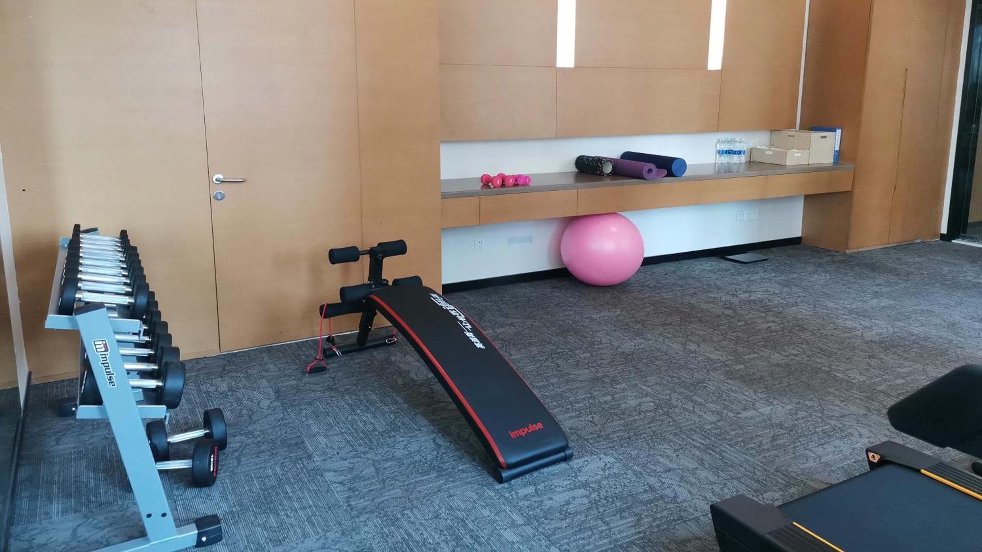 Holiday Inn Express Chengdu Huanhuaxi By Ihg-Near Jinsha Site Musem,Near Wuhou Temple Museum,Welcome Drinks,Free Gym,Free Self-Service Laundry Esterno foto