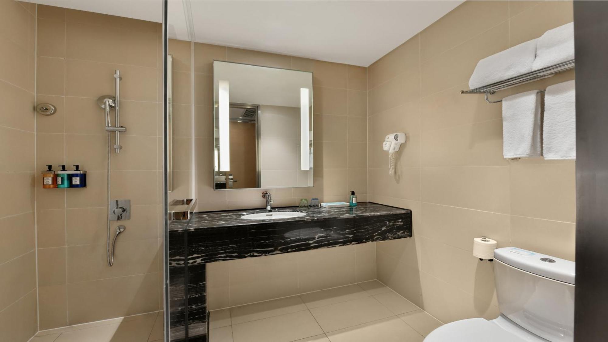 Holiday Inn Express Chengdu Huanhuaxi By Ihg-Near Jinsha Site Musem,Near Wuhou Temple Museum,Welcome Drinks,Free Gym,Free Self-Service Laundry Esterno foto